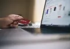 Inilah Tips Lindungi Data Pribadi Saat Gunakan Jasa Keuangan Digital