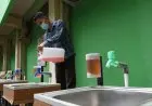 DKI Terapkan Sistem Belajar Campuran dalam Uji Coba Sekolah Tatap Muka