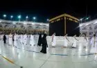 Jamaah Laksanakan Tarawih di Masjidil Haram dengan Protokol Kesehatan