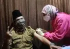 Vaksinasi Tenaga Pendidik di Kota Bandung Capai 50 Persen