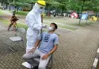 Foto: Tes Antigen untuk Pengunjung Taman Lalu Lintas