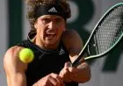 Tertinggal Dua Set, Akhirnya Zverev Lolos Babak Pertama French Open