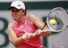 Swiatek capai perempat final French Open