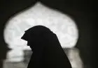 Hukum Wanita Pakai Celana Panjang