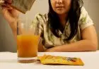 Tingkatkan Kesadaran Generasi Muda Minum Jamu