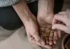 Amalan 10 Muharram: Meluaskan Belanja & Bersedekah