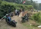 2 Tahun Tak Tersentuh APBD, Warga Rayakan HUT RI dengan Bangun Jembatan Darurat 
