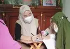 Belajar di Guru Elis, Bayarnya Hanya Rp2000 Saja....