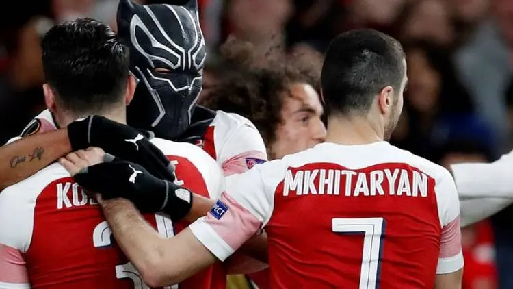 Buang-buang Peluang pun Arsenal ke Perempatfinal