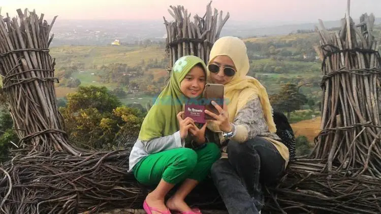 Cariu ‘Menjual’ Sawah dan Curug