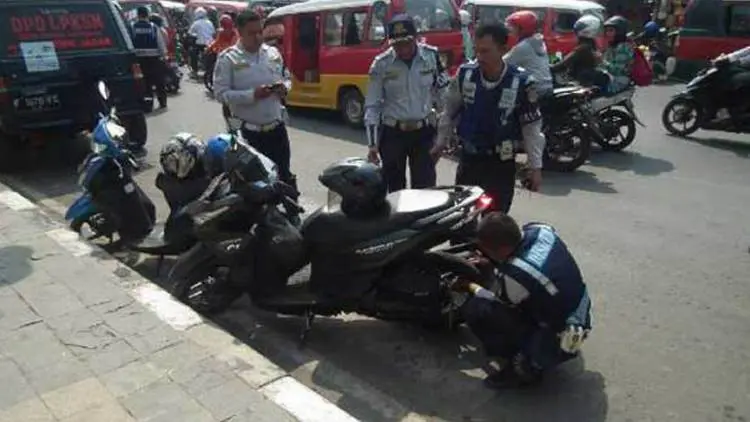 Jangan Parkir Sembarangan di Purwakarta, Ini Sanksinya