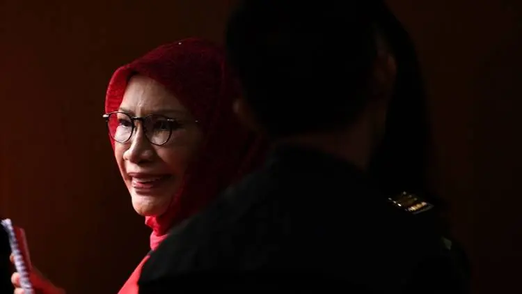 Ratna Sarumpaet Menulis Buku di Balik Jeruji