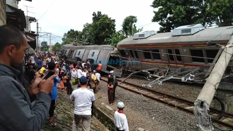 Perjalanan KRL dari Stasiun Depok Belum Normal   