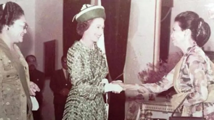 Hari Wanita, Prabowo Unggah Foto Sang Ibu
