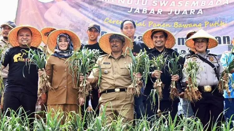 Wabup Gun Gun: Petani Holtikultura Harus Tetap Perhatikan Lingkungan