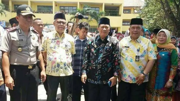 Oded Resmikan Masjid  Al-Fath di SDN  036 Ujungberung