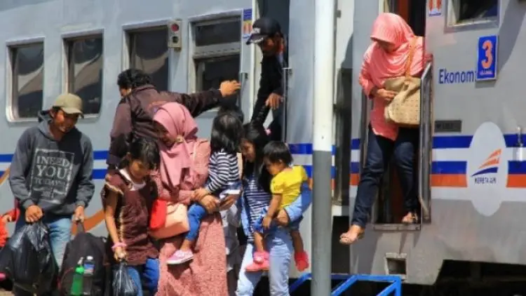 Daop 2: Perjalanan KRD Patas Cicalengka-Padalarang Dihentikan 