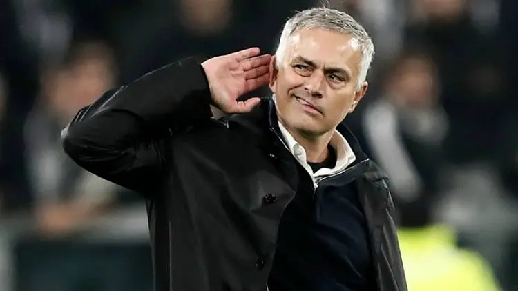 Mourinho 'Tendang' Solari dari Kursi Manajer Madrid?