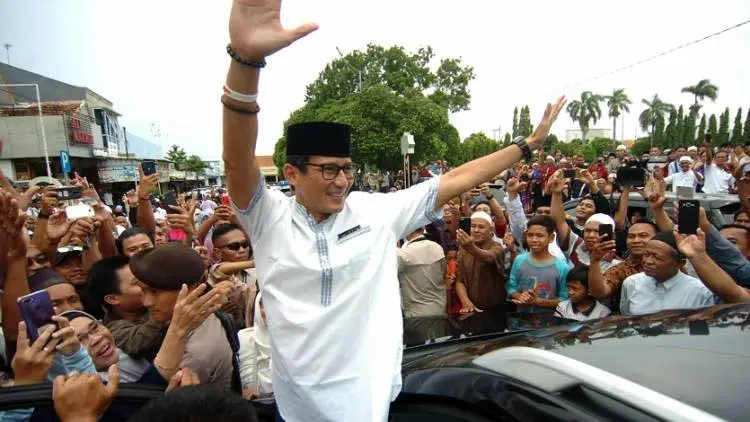 Massa Adang Sandiaga di Pasar Malajengka