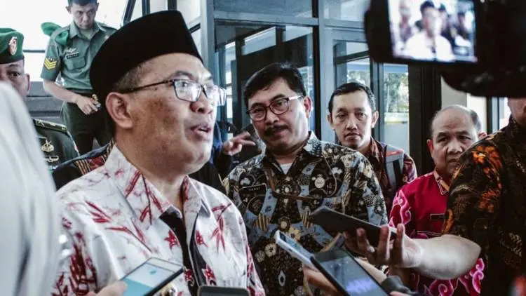Sebanyak 85 Sekolah Miliki Sertifikat, 136 Lainnya Segera Menyusul