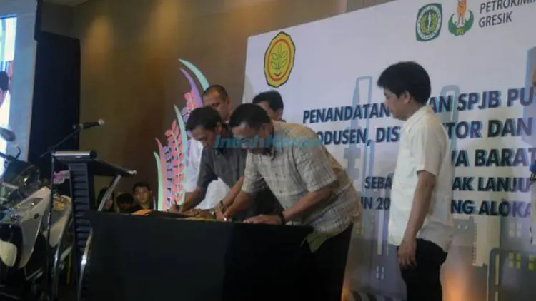 Pasokan Pupuk Indonesia Melimpah