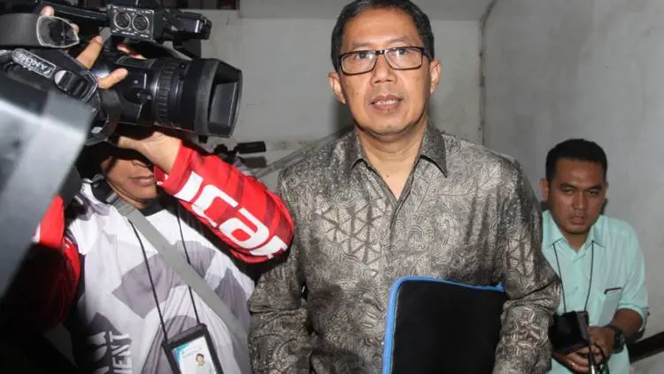 Bongkar Habis PSSI