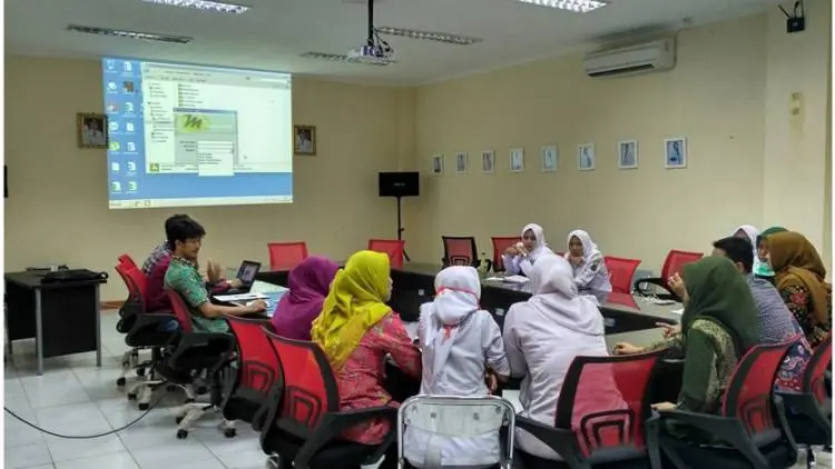PHK Ratusan Tenaga Medis RSUD Pagelaran Picu Polemik