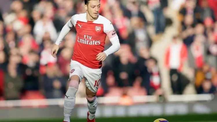 Idih...Mesut Ozil Jadi Bintang, Emery Malu-malu Ngaku