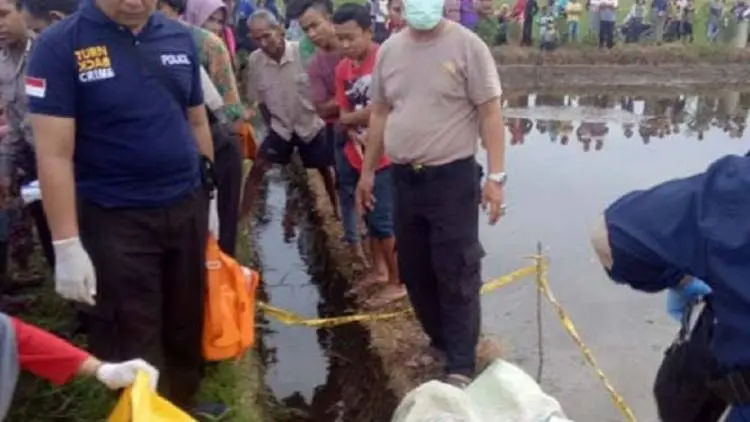 Astagfirullah, Mayat Bayi dalam Karung Gegerkan Warga
