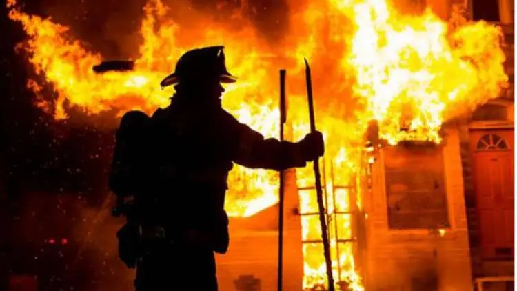 Duh...Ayah, Ibu, dan Anak Tewas Terbakar di Sukabumi