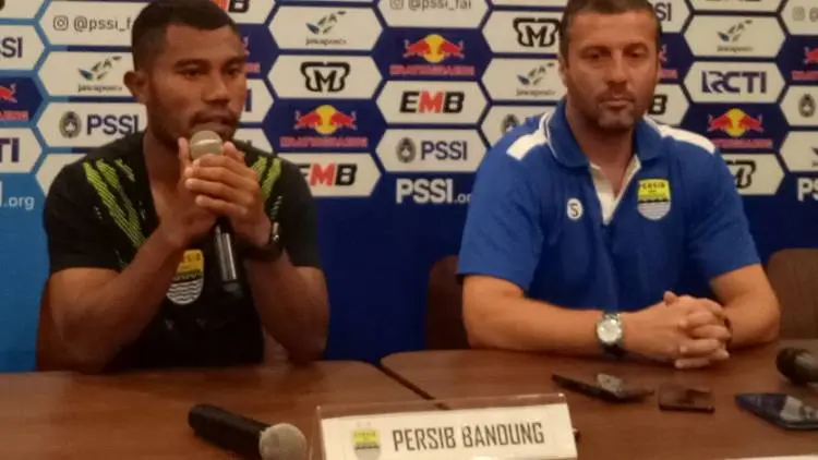 Ardi Idrus Target Tak Kebobolan Hadapi Arema FC