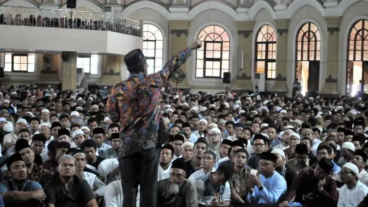 Jumat Hari Istimewa, Yuk Muliakan!