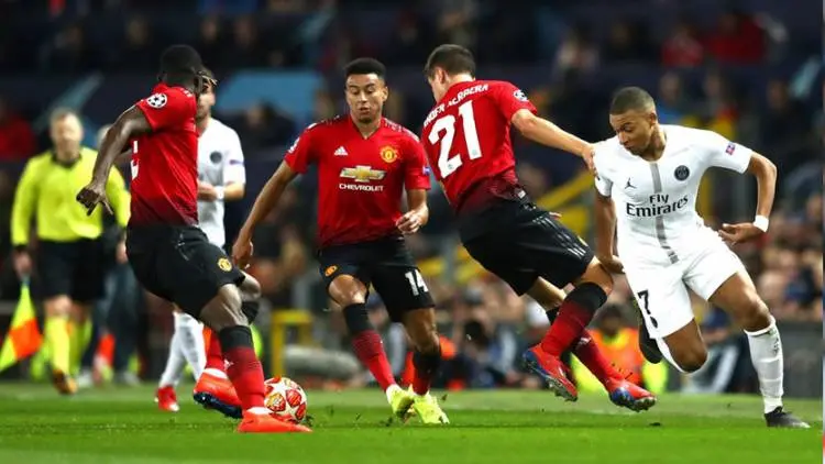 PSG Beri Perlawanan, Man-U Tertahan Imbang di Babak Pertama