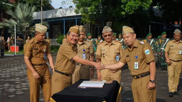 Lantik Para Eselon, Bupati Garut: Jangan Sampai Jabatan Dilecehkan!