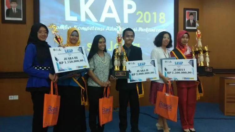 SMK Wikrama-Bogor Juarai LKAP Se-Jawa dan Bali
