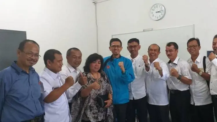 Mantap, SMK dan SMA di Bogor Dilarang Tahan Ijazah