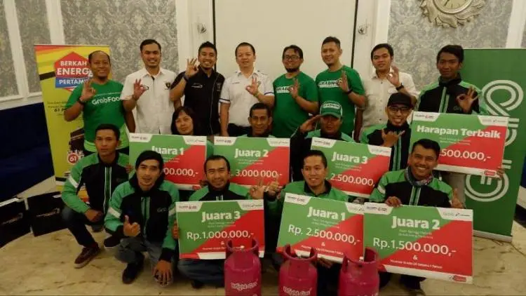 Pertamina Berikan Uang Rp15,5 Juta untuk Mitra Grab Bandung