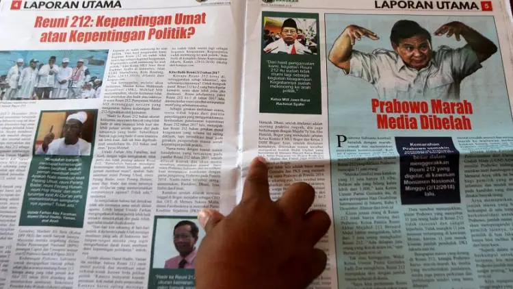 Bawaslu Serahkan Tabloid Indonesia Barokah ke Polisi