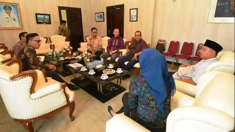 Pemprov Jabar Jajaki Obligasi Syariah 