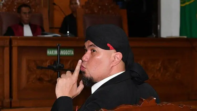 Ahmad Dhani Divonis 1,5 Tahun Penjara