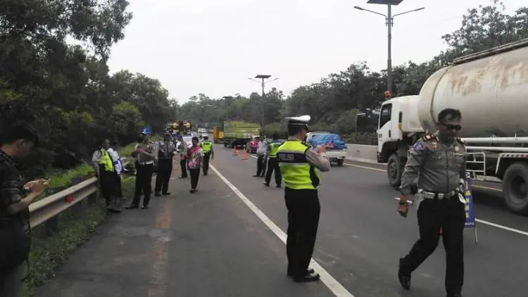 Pikir Dulu Lewat Tol Cipularang, Ada Rekayasa Lalin Akibat Kecelakaan