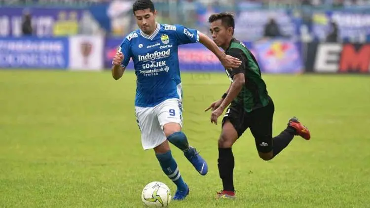 Persiwa Bangga Imbangi Persib Tim Bertabur Bintang