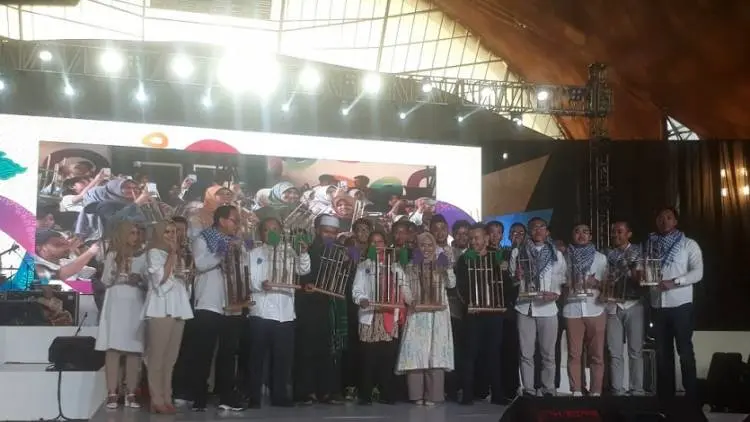 Menteri Rini Luncurkan Islamic Nexgen Festival di Tel-U 