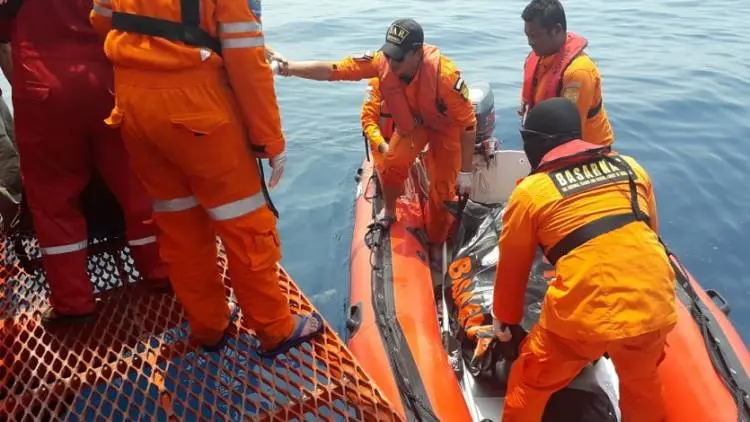 Basarnas Temukan Jasad Nelayan Hilang di Perairan Cirebon