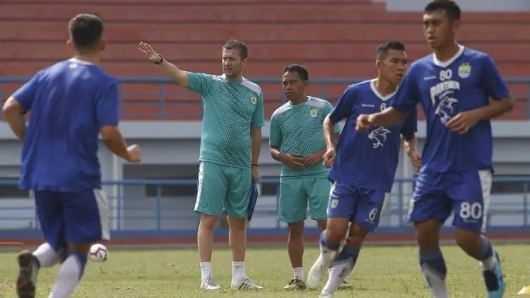 Radovic Ingin Ada Pemain Persib yang Hattrick ke Gawang Persiwa