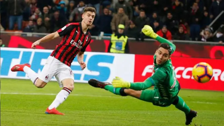 Krzyzstof Piatek Mesin Gol Mematikan, Tapi....?