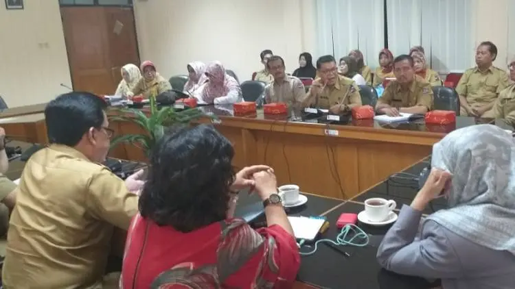 Kasus Ijazah Ditahan, DPRD dan Disdik Bogor Dapat Solusinya