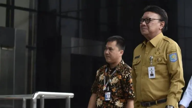 Mendagri: Izin Dikeluarkan Bupati Atas Rekomendasi Gubernur