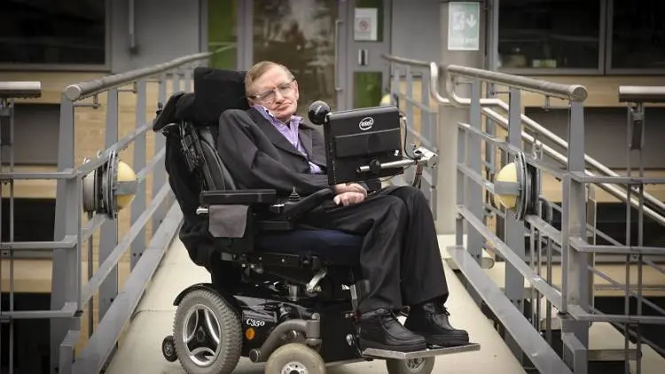 Tesis Stephen Hawking dan Kursi Rodanya Terjual Rp14.6 Miliar