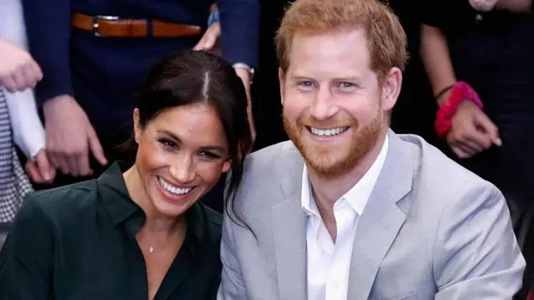 Pangeran Harry-Istri Gagal Valentine's Day, Meghan Markle: Saya Dungu